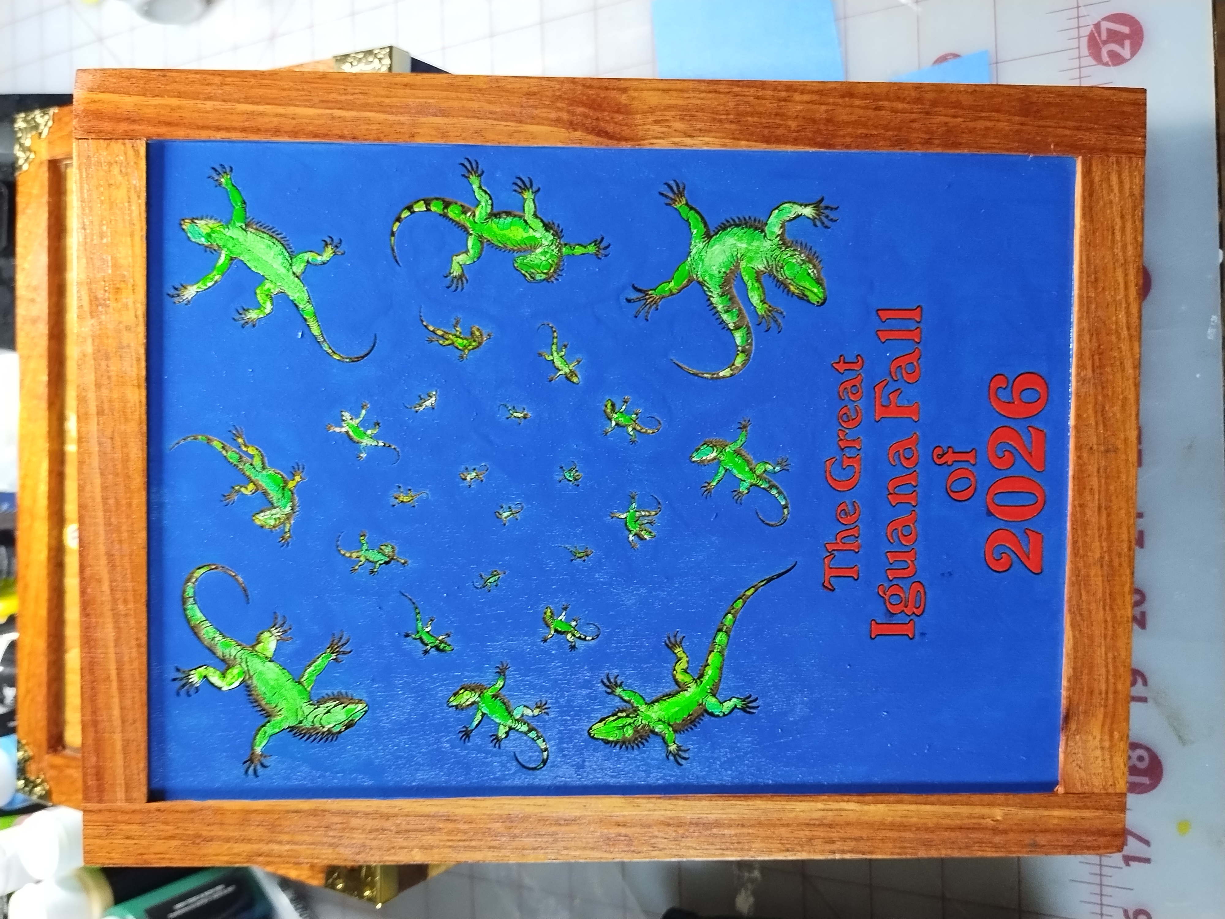 The Great Iguana Fall of 2026 Shelf Sitter