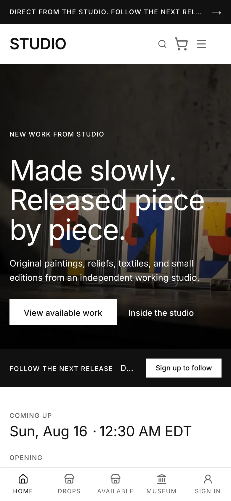 Studio drops theme on mobile